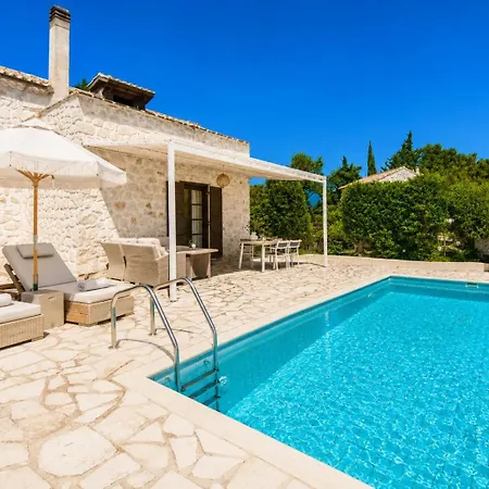 Boscheto Tria Villa