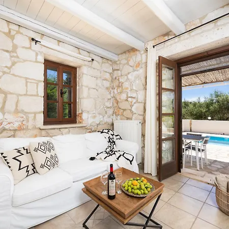 Boscheto Tria Villa *
