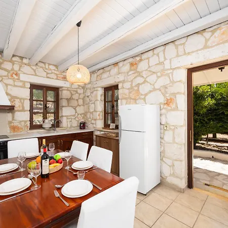 Villa Boscheto Tria *