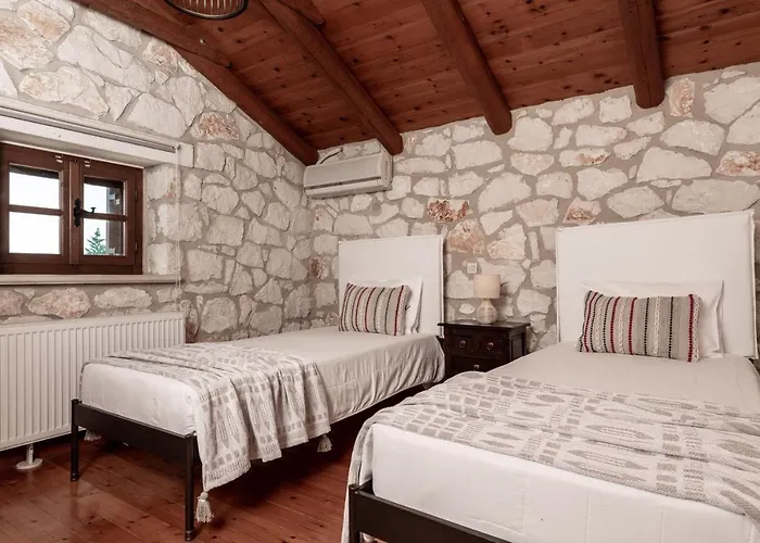 Boscheto Tria Agios Leon