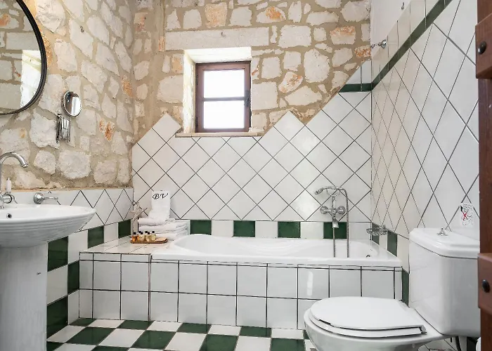 Boscheto Tria Agios Leon